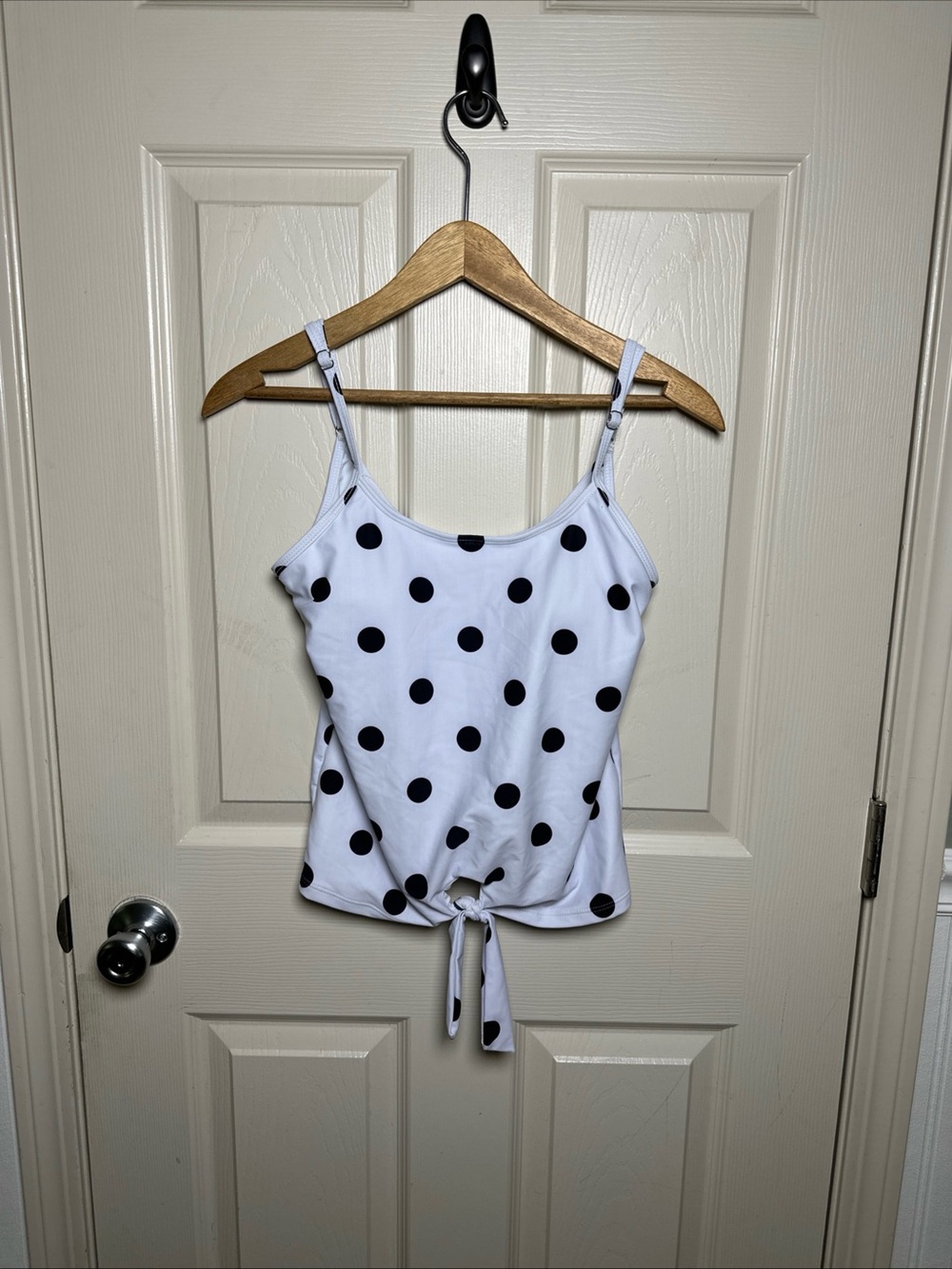 SeaFancy Women’s Swim Tankini Top Size Medium White Black Polk A Dot Adjustable